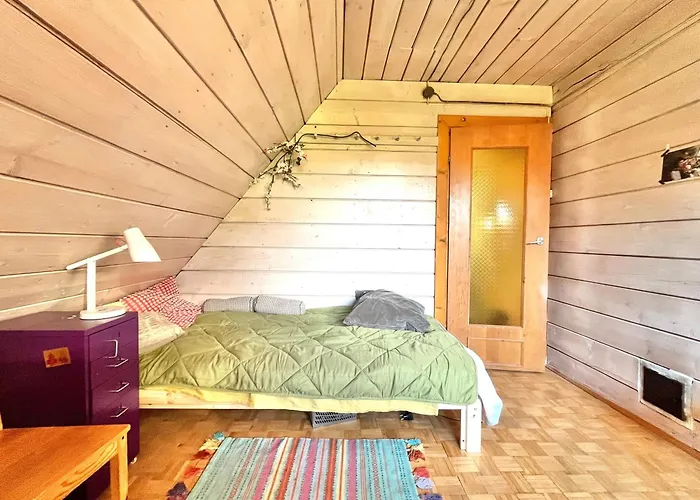 Dom Ponad Wsią Kwatera prywatna *